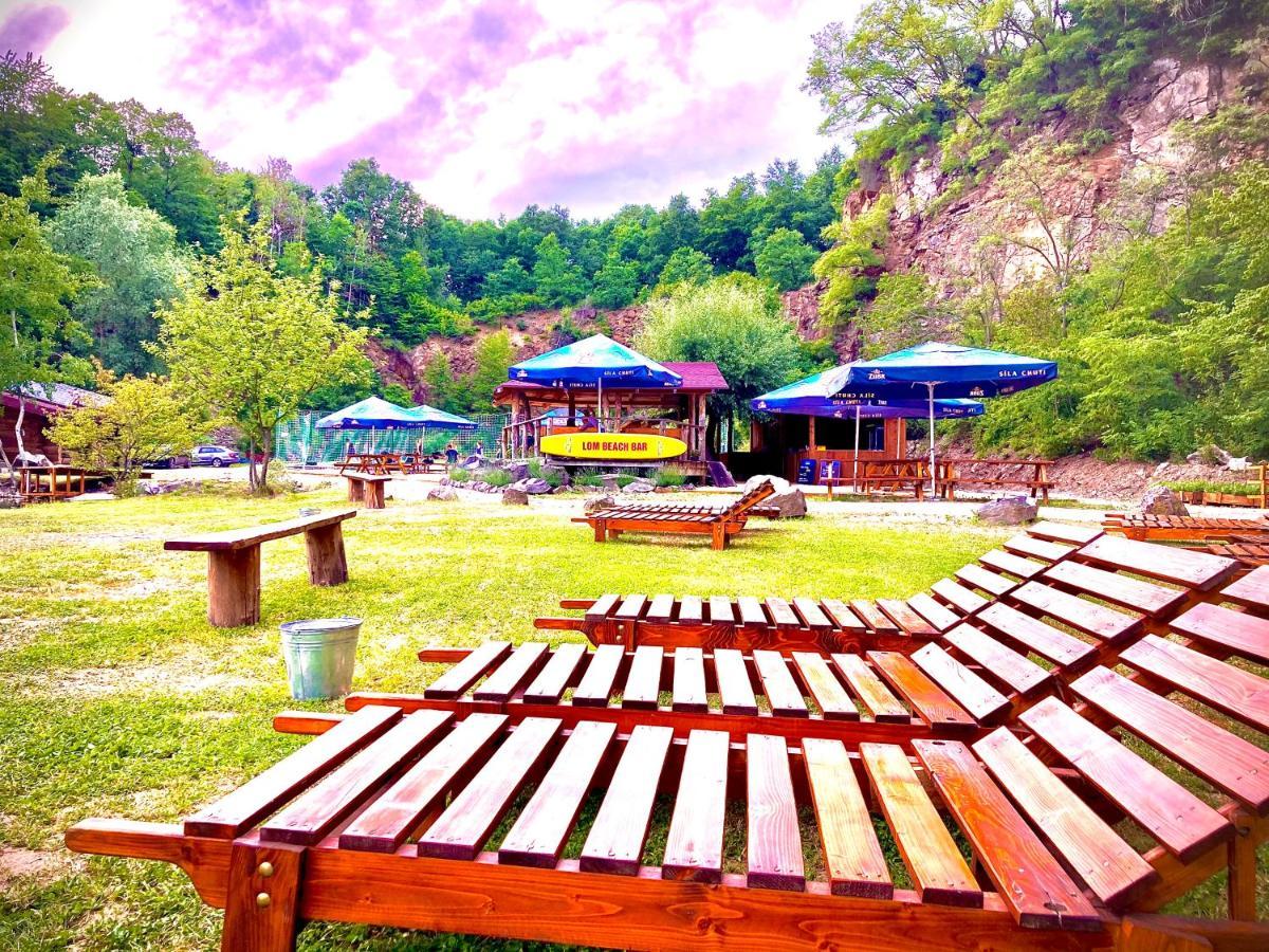 Ezathouse Devičie Hotel Krupina Buitenkant foto