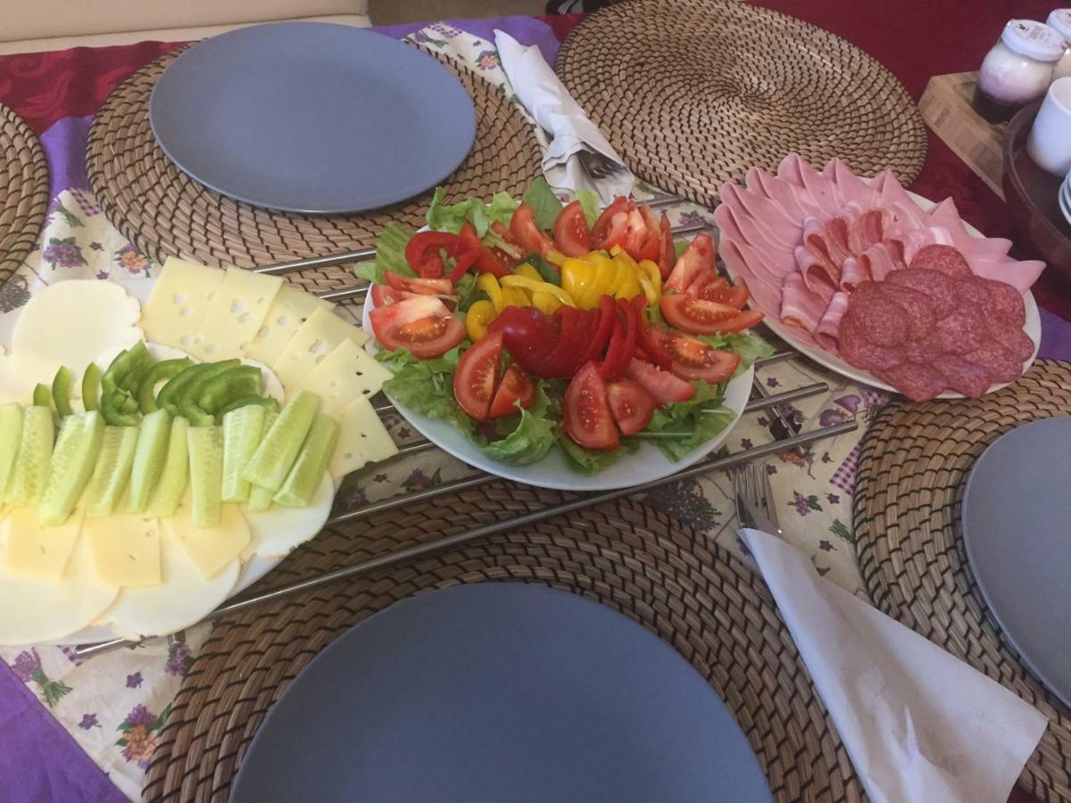 Ezathouse Devičie Hotel Krupina Buitenkant foto
