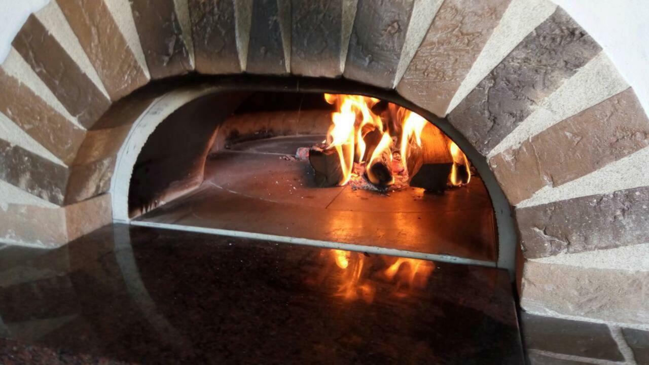 Ezathouse Devičie Hotel Krupina Buitenkant foto